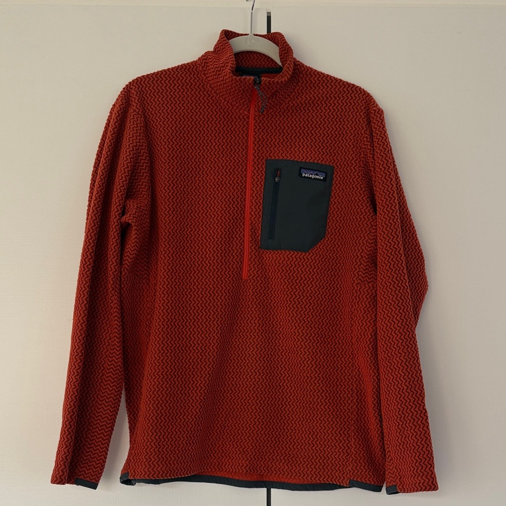 Patagonia Men’s R1 Air Zip-up